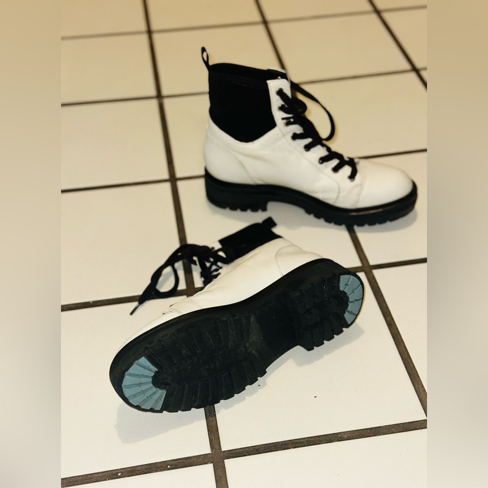 🤍KENNETH COLE white leather boots - Picture 6 of 14